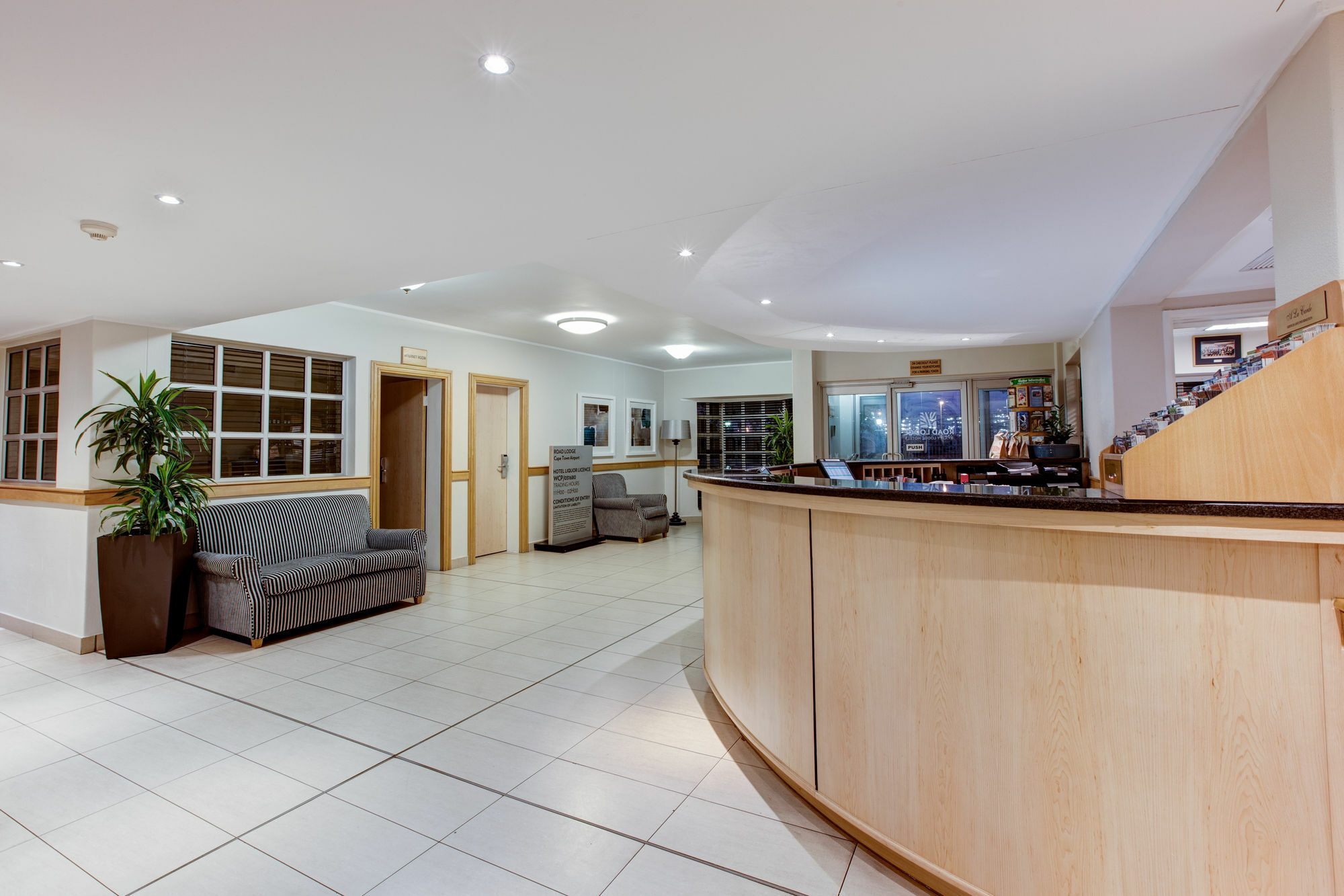 Road Lodge Cape Town International Airport 外观 照片